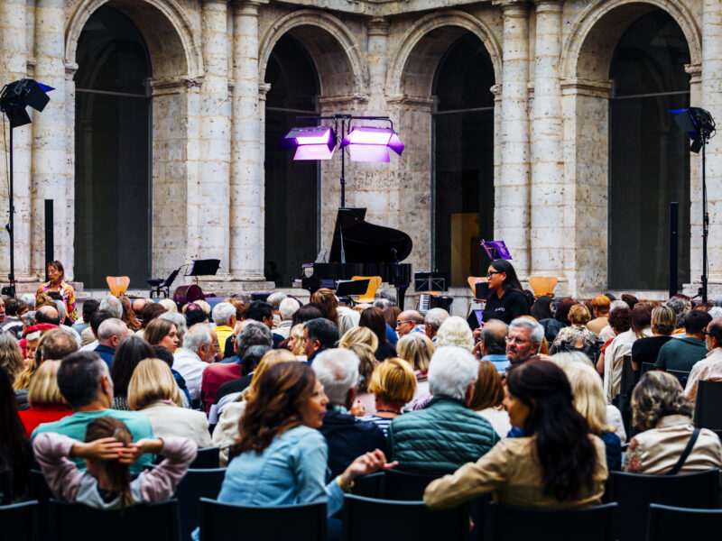 Concierto en el claustro